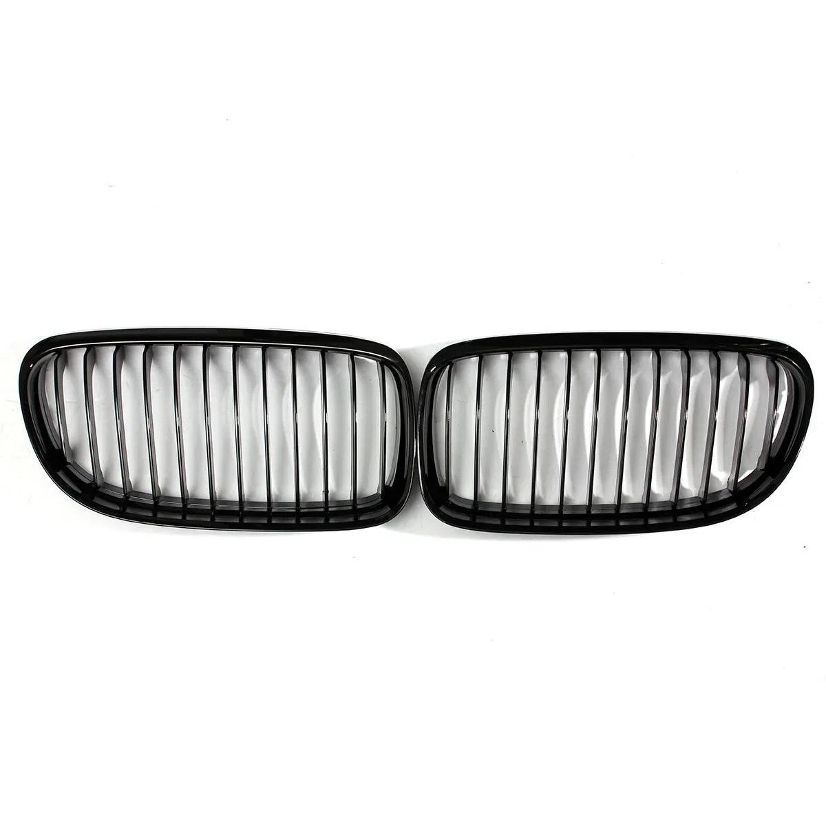 E90 black grille